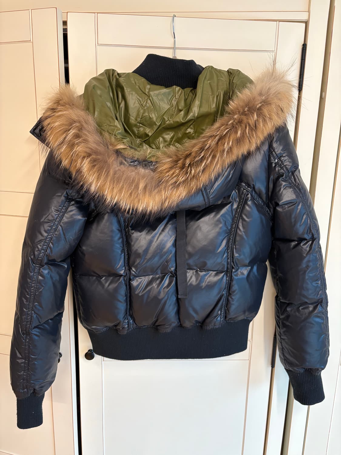 Guess 덕 다운 패딩 점퍼 상품이미지2