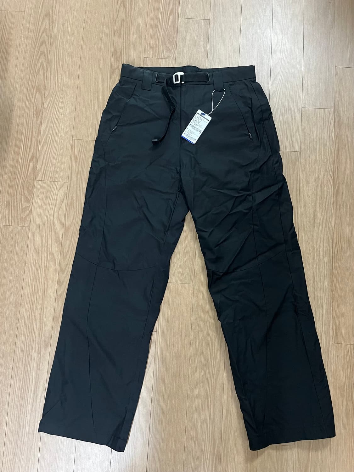 미즈노x인사일런스 우븐 팬츠 상품이미지1