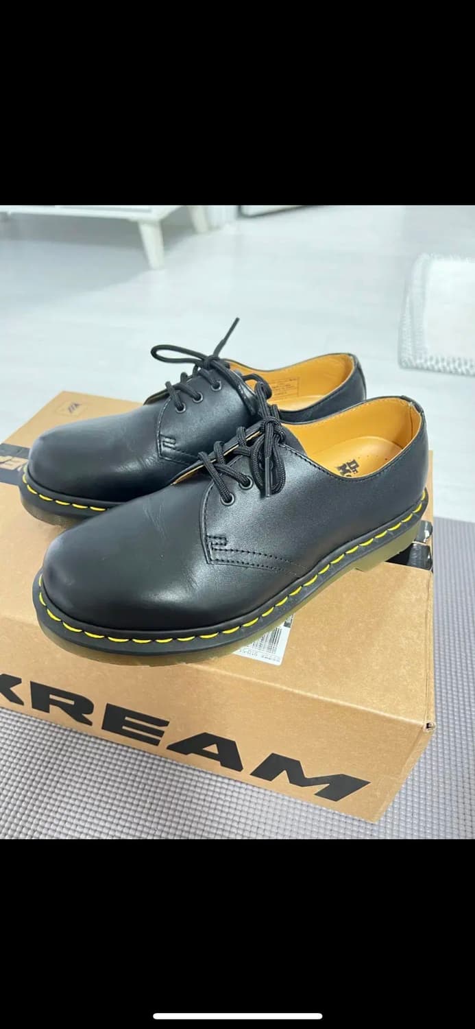 닥터마틴 1461 블랙 37사이즈 상품이미지2