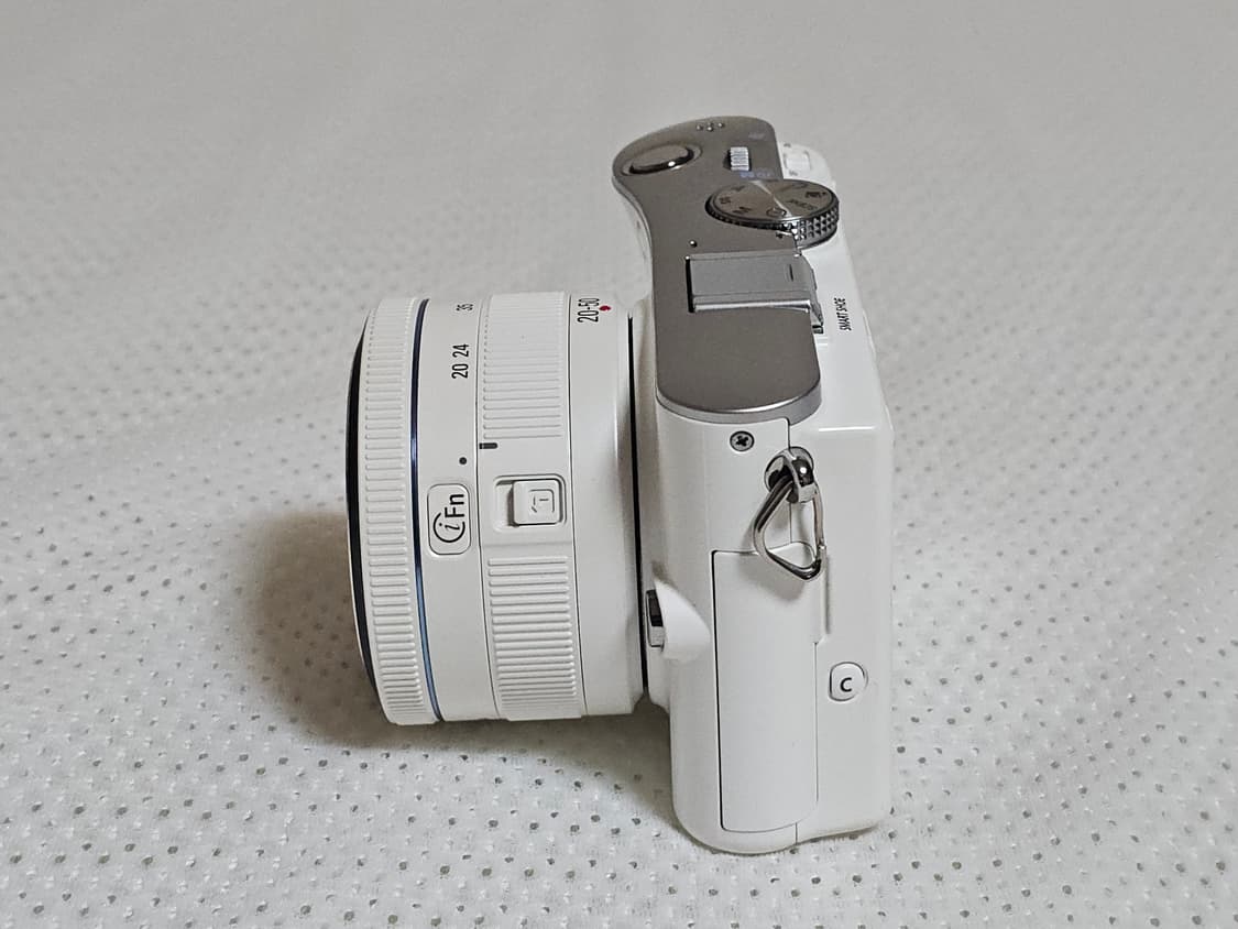 삼성 NX100 미러리스 카메라 상품이미지4