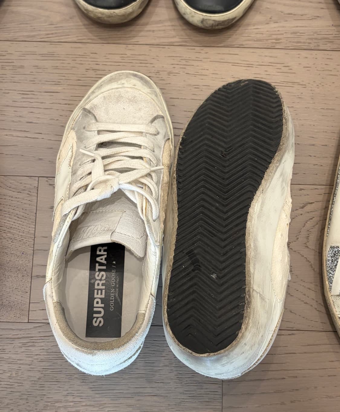 골든구스 화이트 스니커즈 상품이미지4