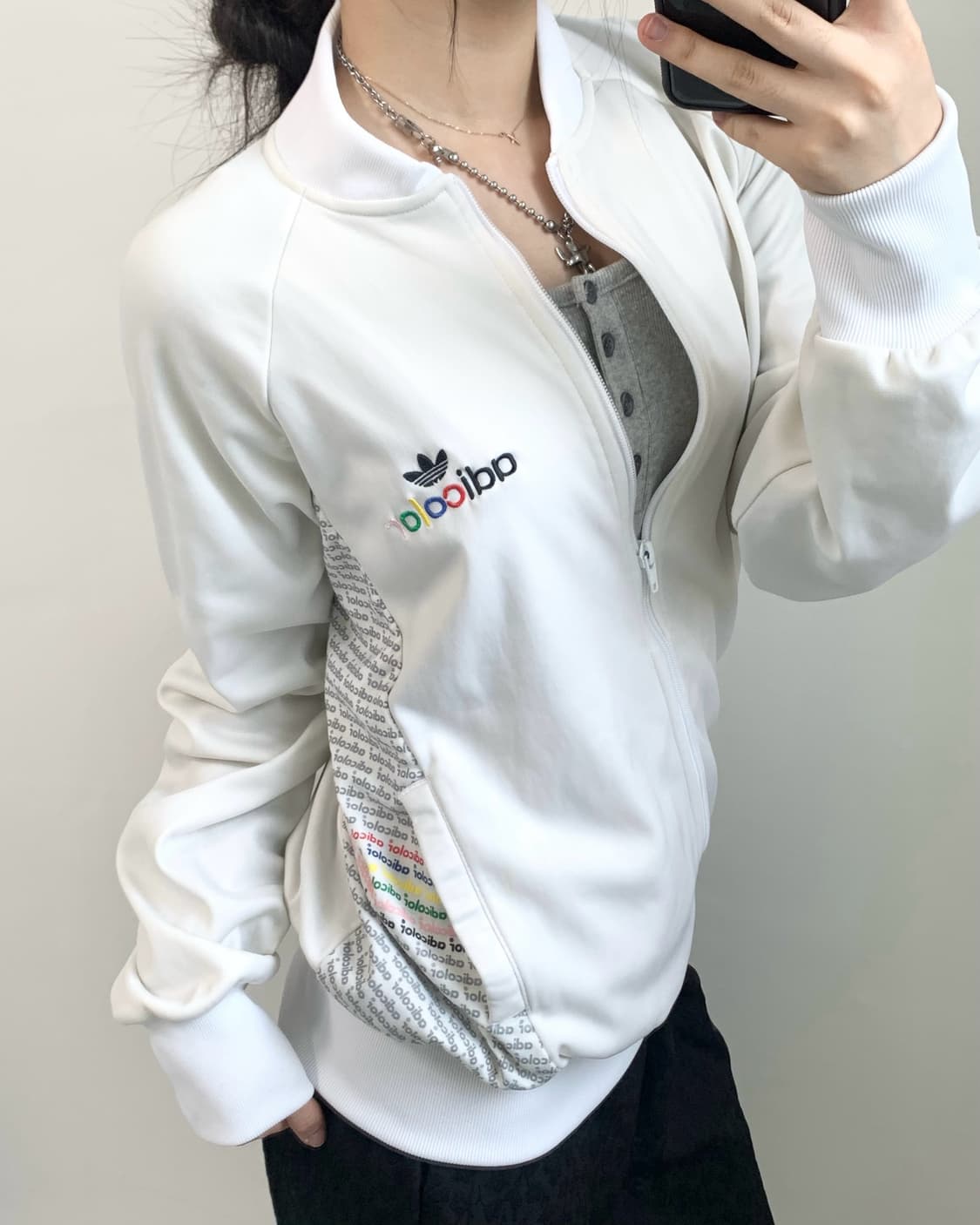 Adidas 아디다스 adicolor 화이트 트랙탑  상품이미지2