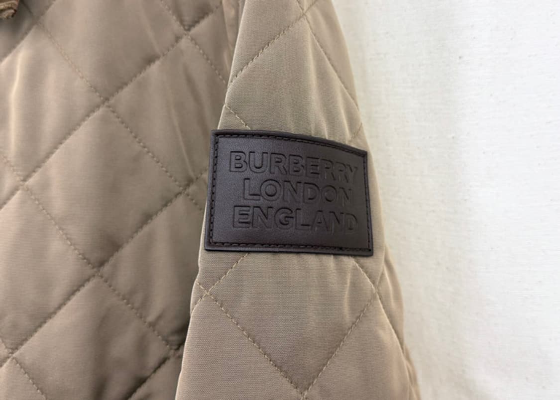 버버리 퀼팅 자켓 상품이미지4