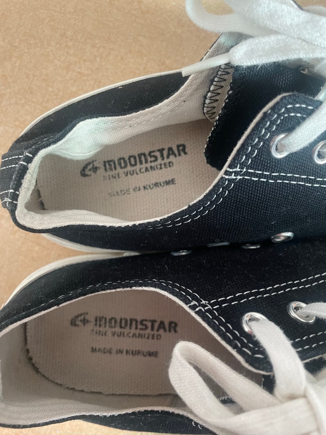 문스타 스니커즈 240 상품이미지2