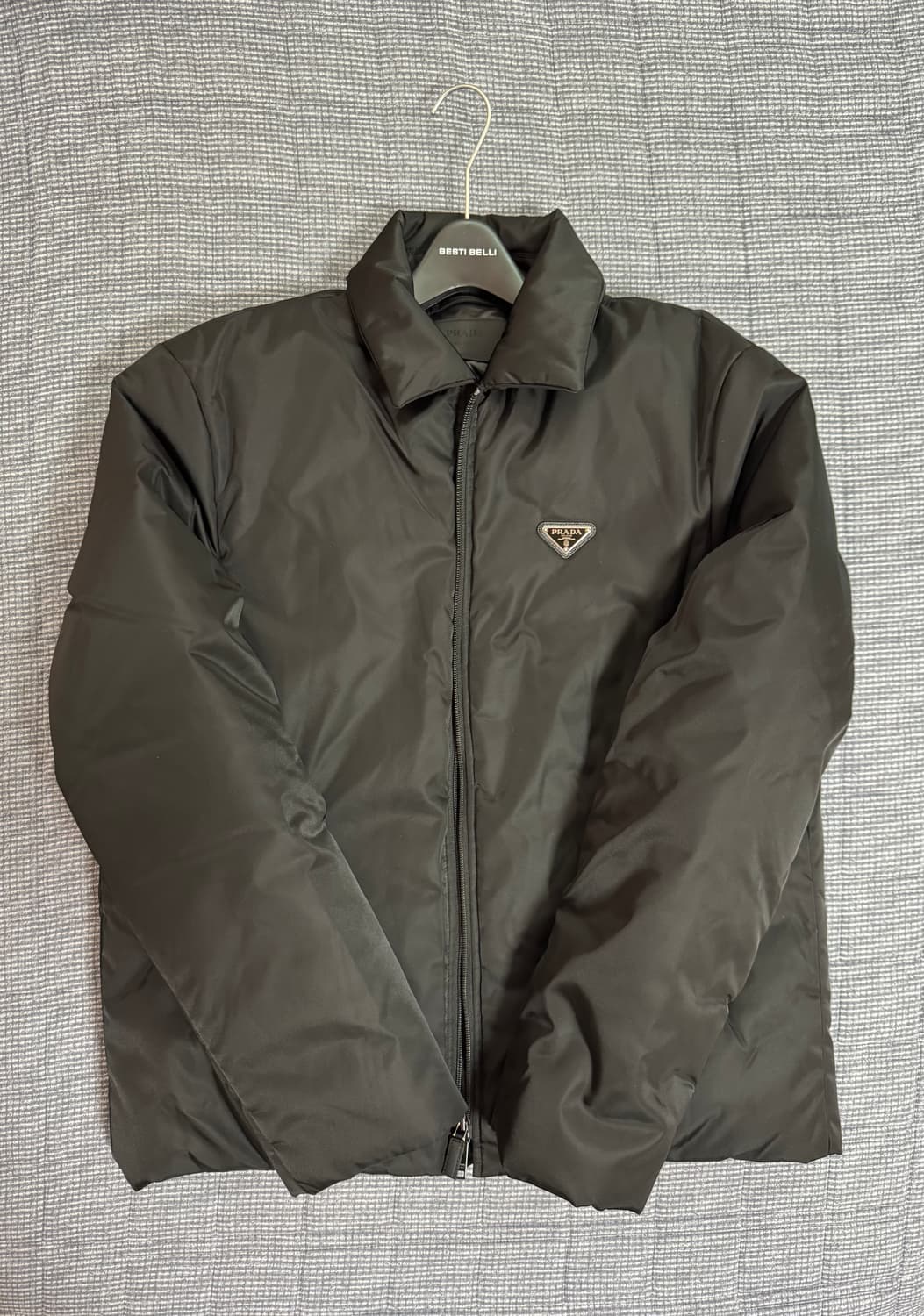 프라다 리나일론 크롭 패딩 자켓 M 상품이미지1