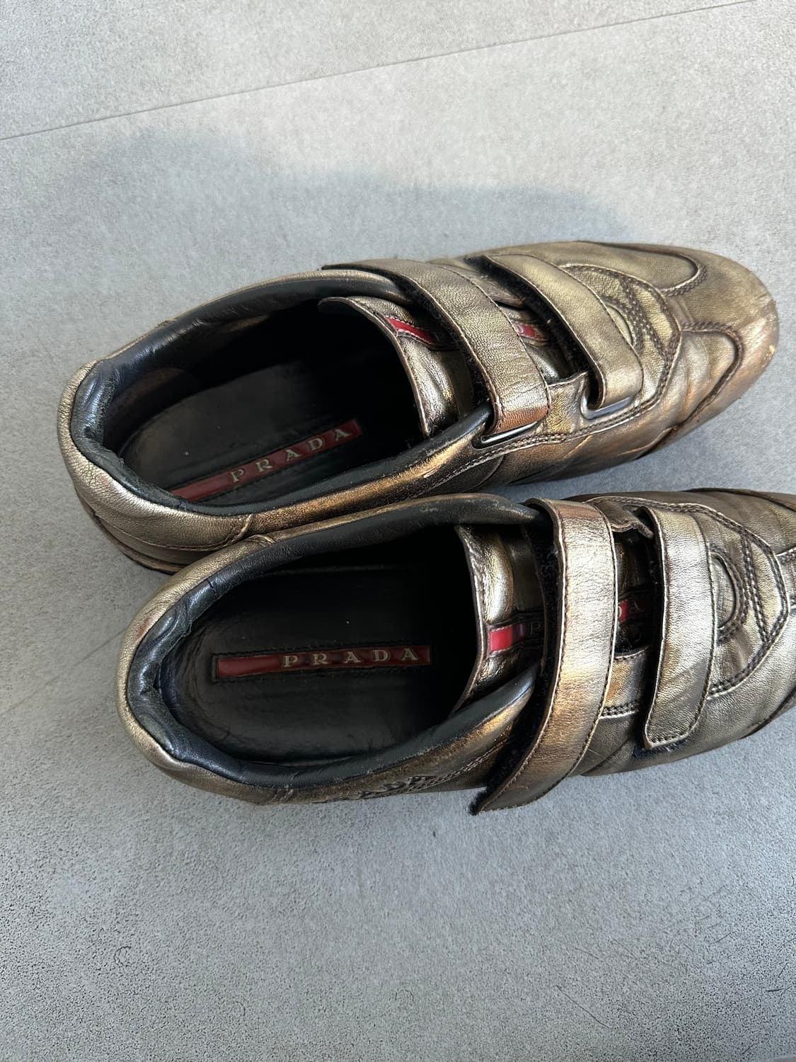 프라다 스포츠 2000s 골드 벨크로 스니커즈 상품이미지6