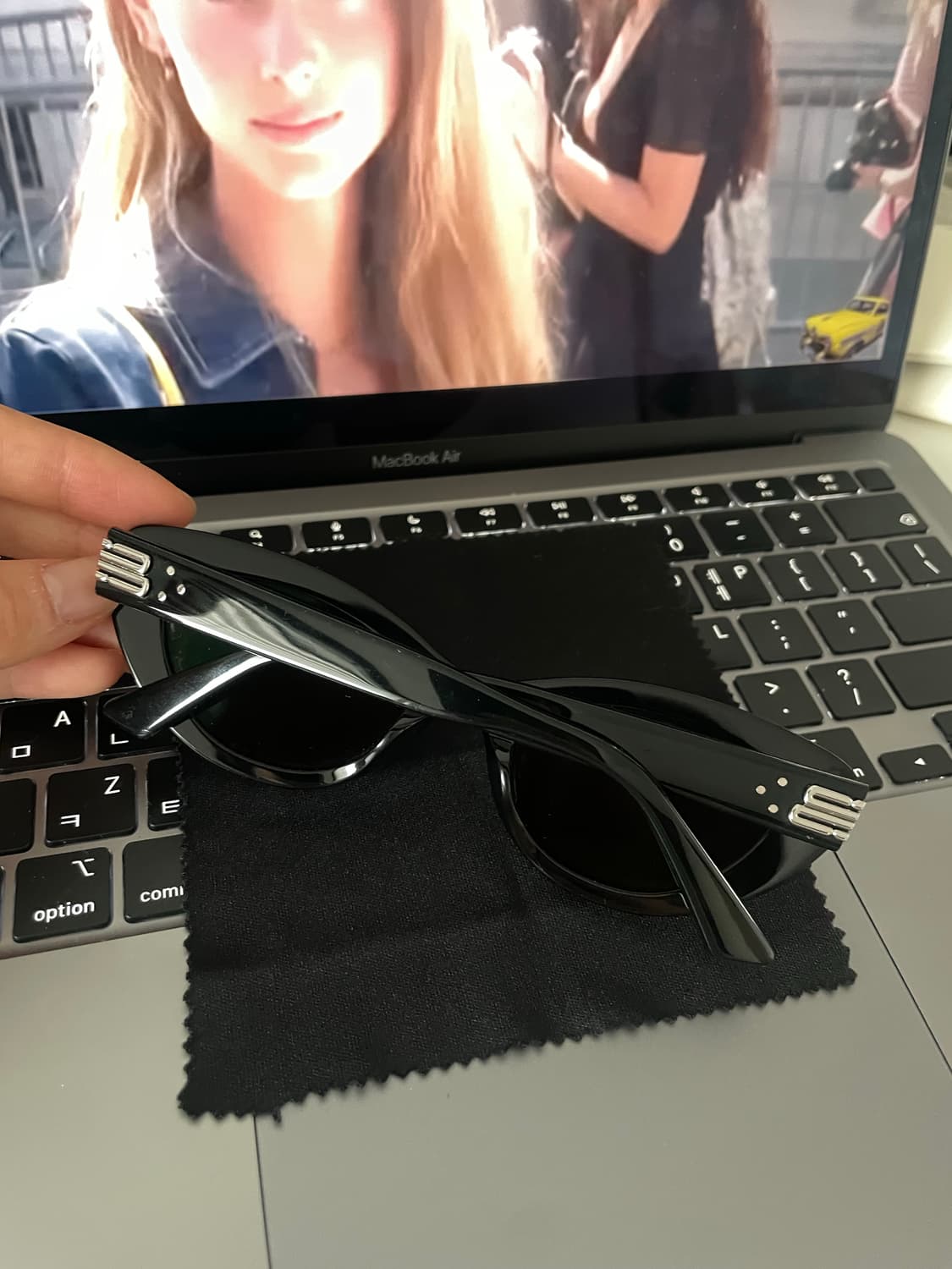 젠틀몬스터 코닉선글라스 상품이미지4