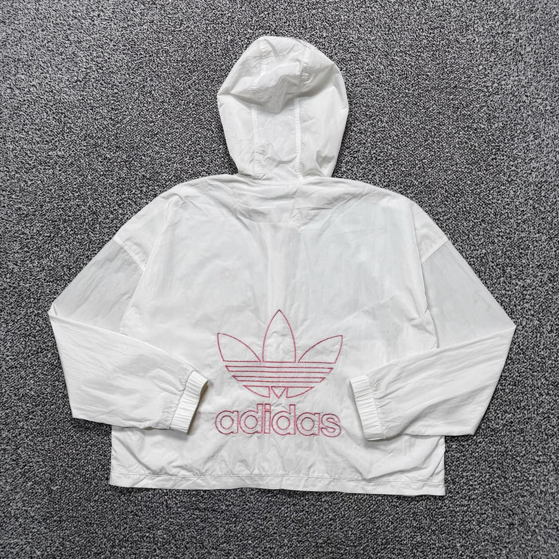 Name : 아디다스 핑크 자수로고 오버핏 크롭 바람막이 :)  상품이미지2