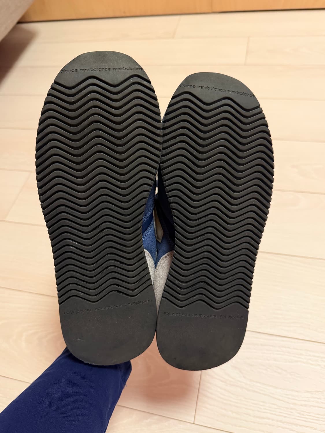 뉴발란스420 운동화 235 상품이미지2