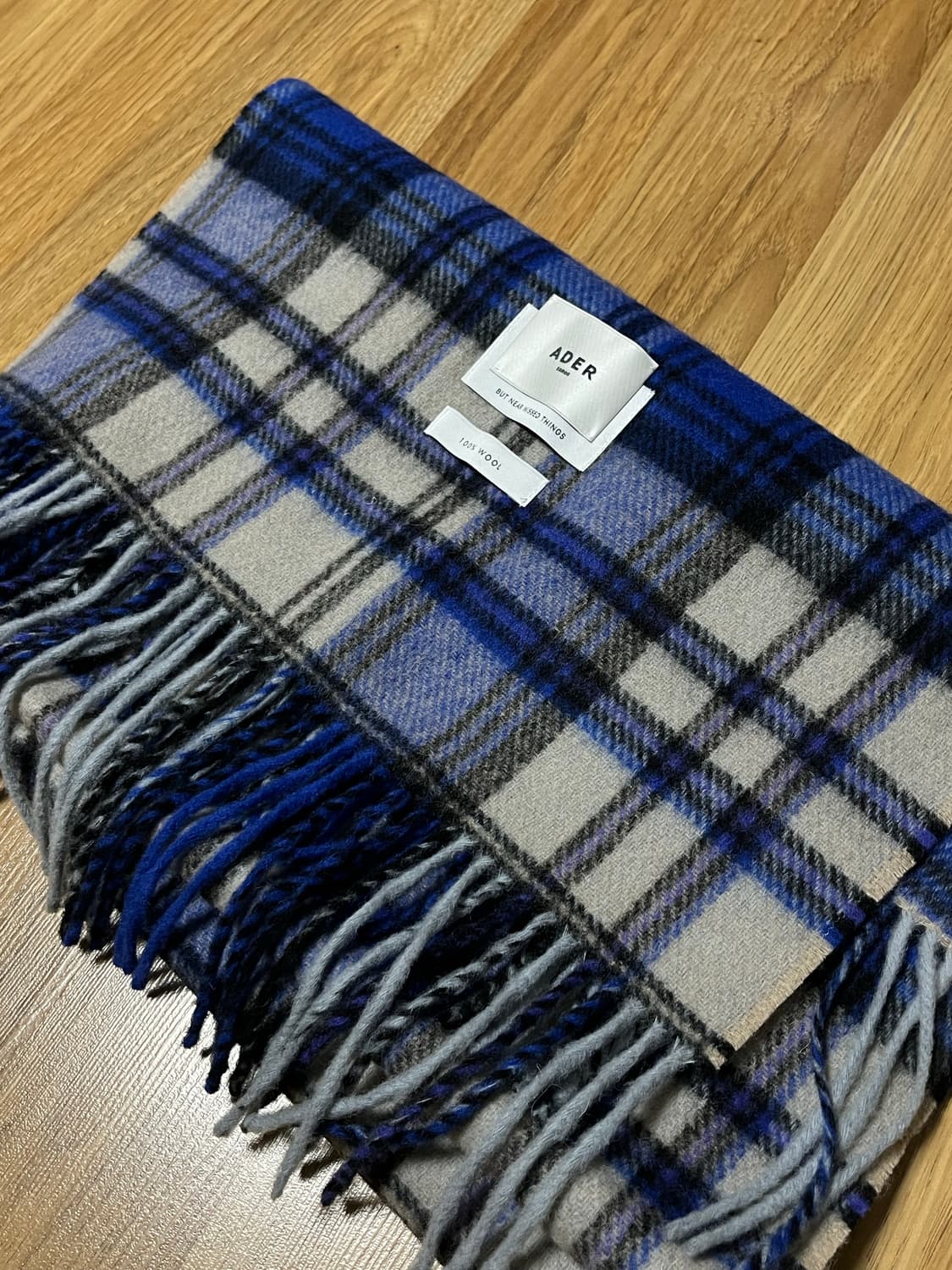 아더에러 레빈트 플레이드 머플러 Z-블루 상품이미지1