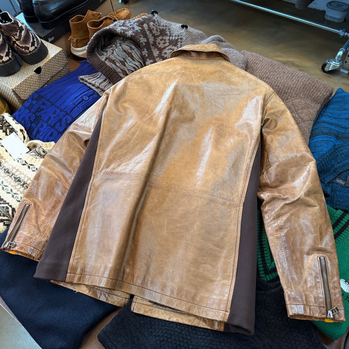 ABAHOUSE 양가죽 라이더 자켓  상품이미지5