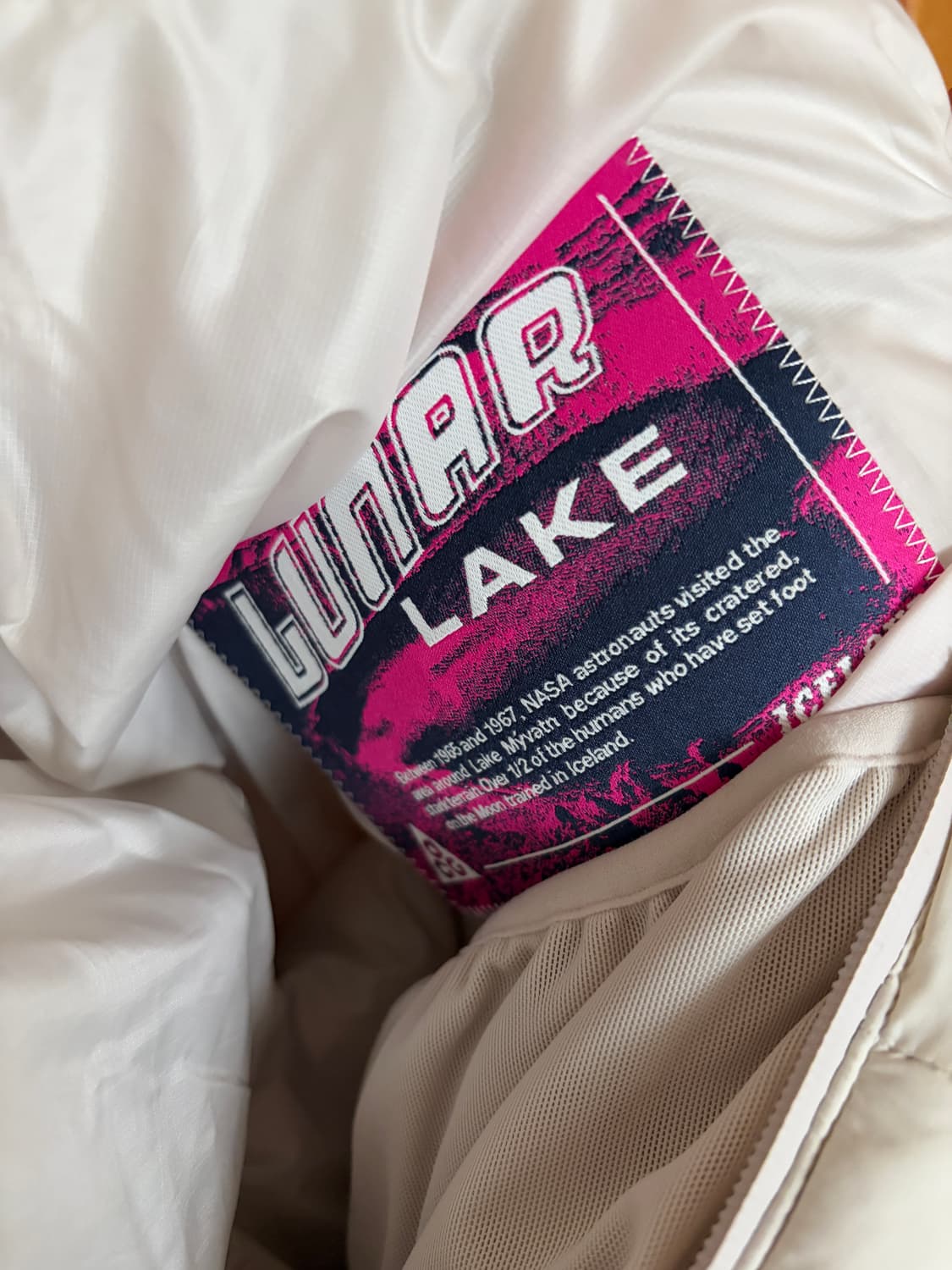 나이키 ACG 써마핏 루나 레이크 패딩 M 상품이미지5