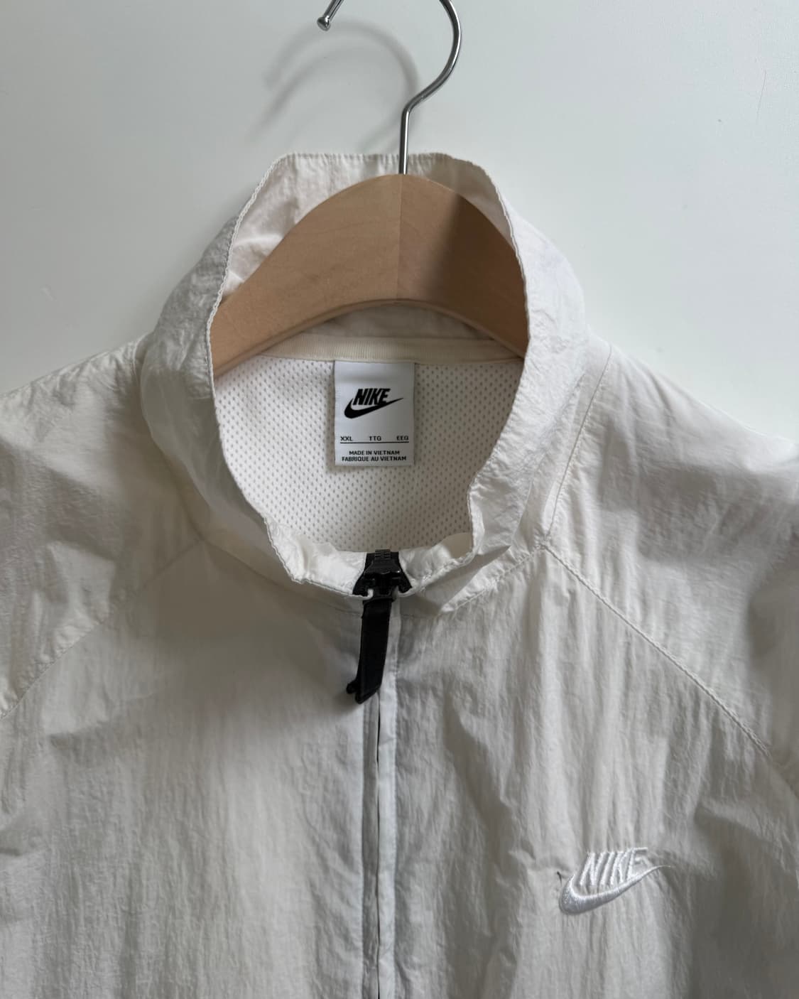 Nike 나이키 화이트컬러 빅스우시 바람막이 자켓 상품이미지4