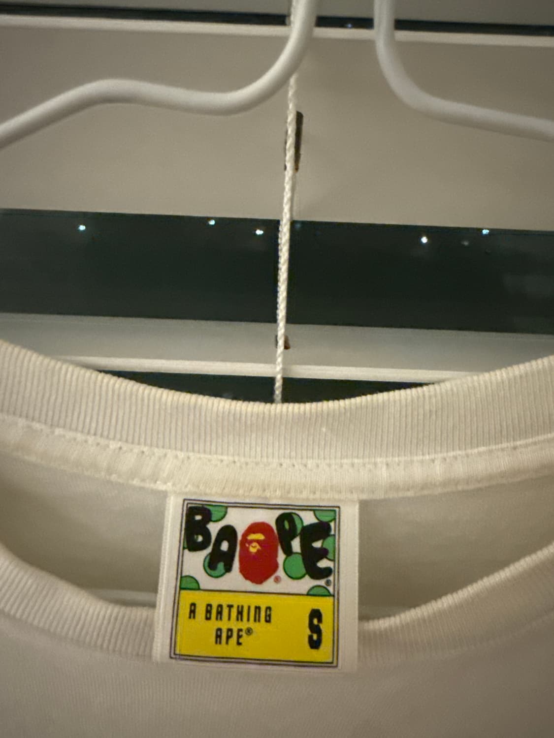 베이프 사이드 샤크 카모 프린팅 반팔 상품이미지2