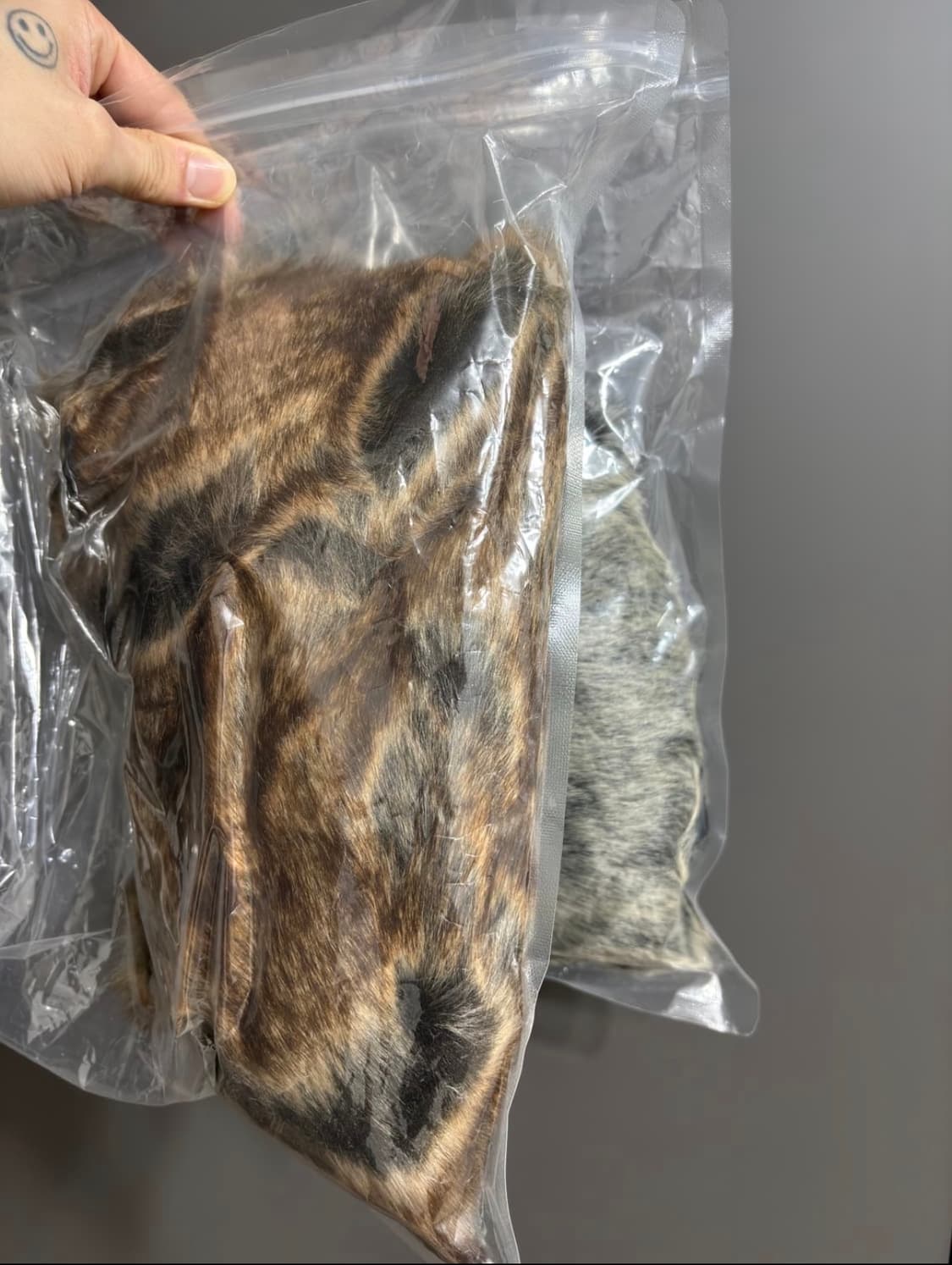 Shapka Trooper Fur Hat (Black, Brown) 상품이미지3