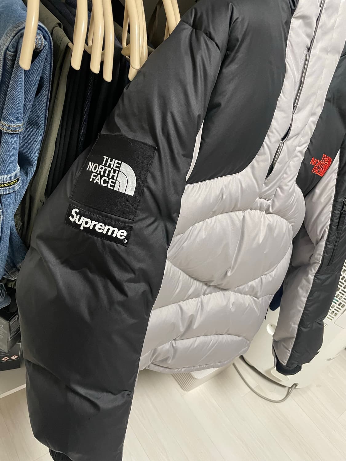 슈프림x노스페이스 800필 하프 짚 후드 풀오버 상품이미지2