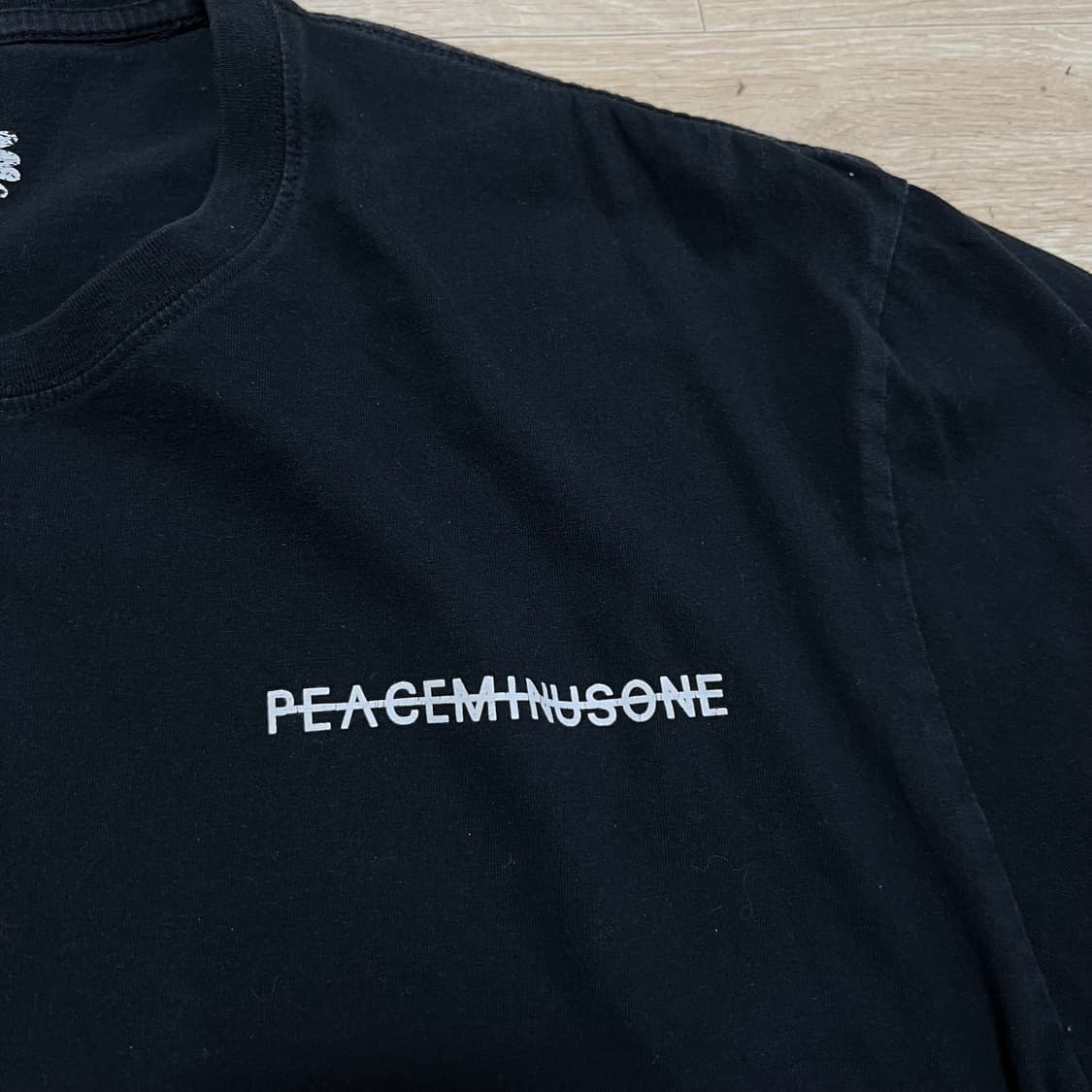 피스마이너스원 피마원 데이지 빅로고 반팔 티셔츠 [블랙] 2XL/110 상품이미지4