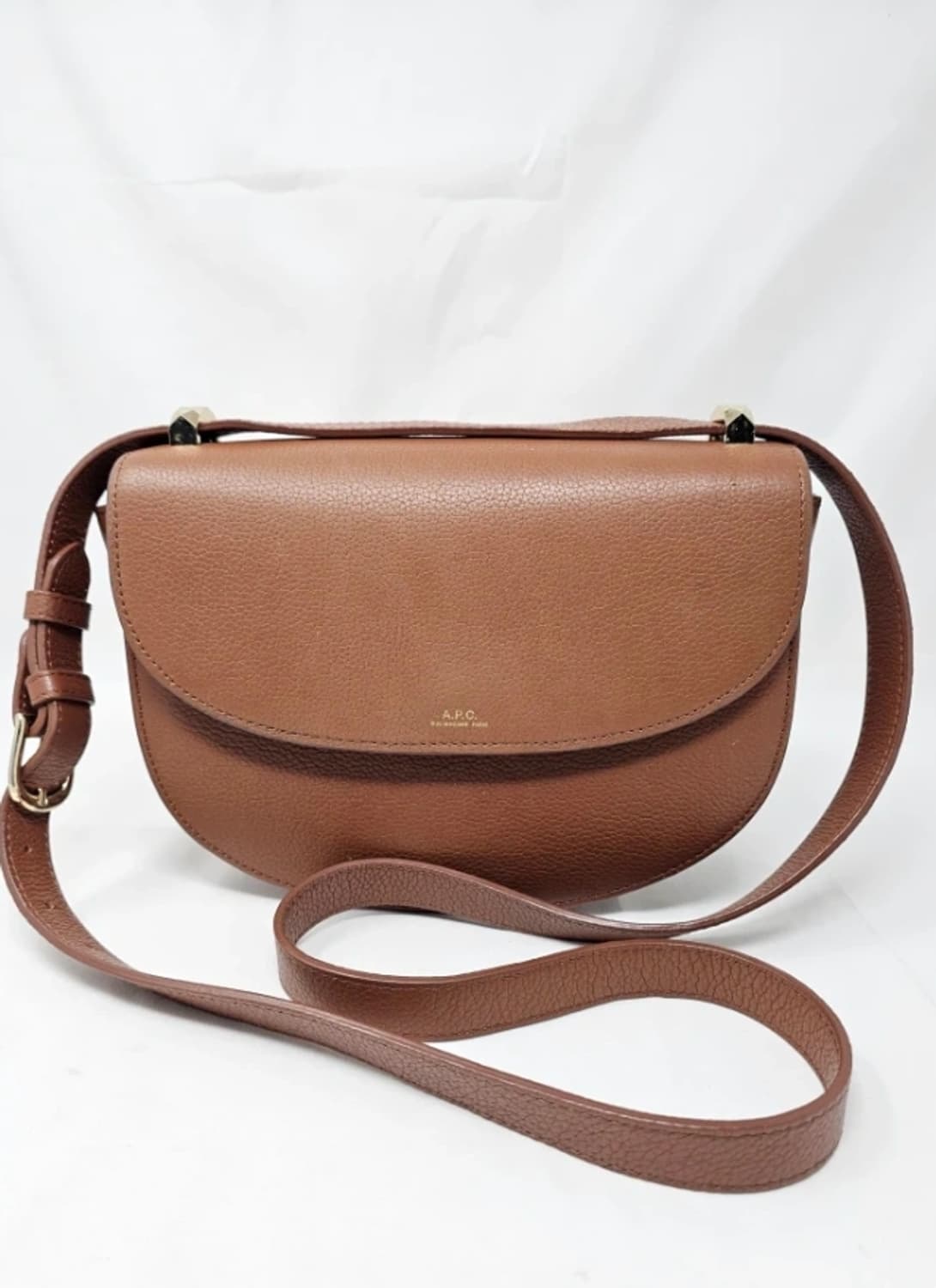 A.P.C. 아페쎄 제네바 레더 크로스백 가방 상품이미지2