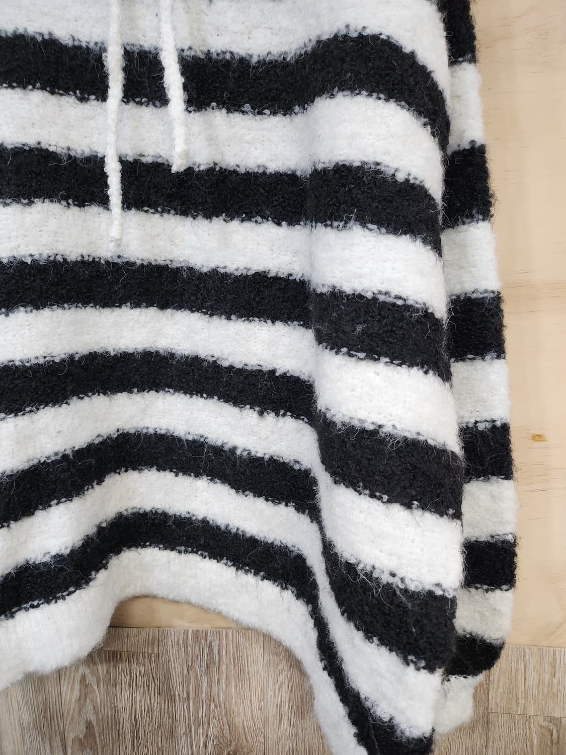 1061) 버킨 VIRKIN 오버핏 스트라이프 니트 상품이미지4