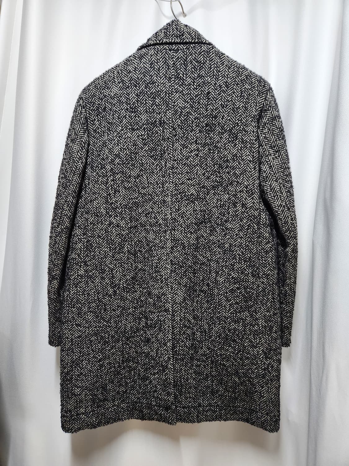 더티셔츠뮤지엄 코트 팝니다(헤링본) 상품이미지2