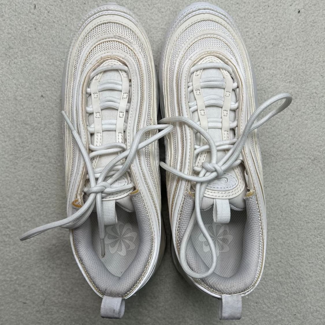 나이키 에어맥스 97 트리플 화이트 스니커즈 250 상품이미지5