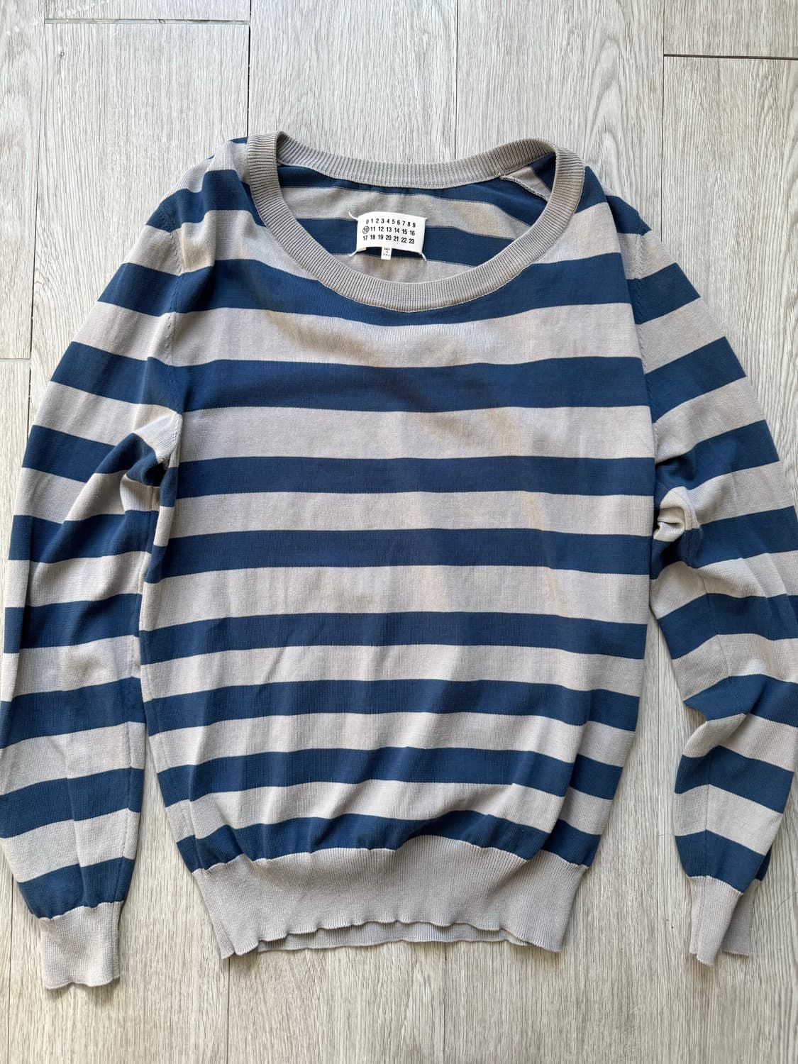 마틴 마르지엘라 보더 니트 상품이미지6