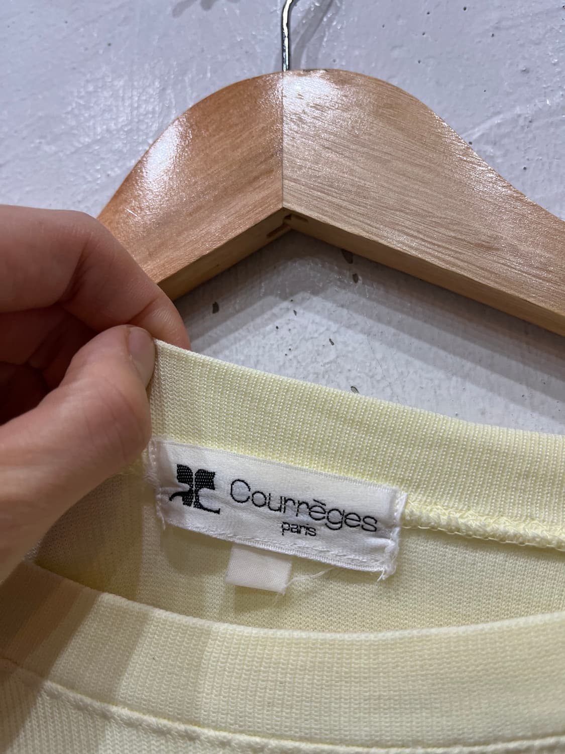 꾸레쥬 로고 맨투맨 상품이미지4