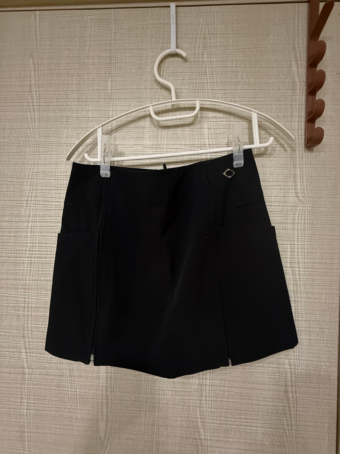 Mischief skirt 미스치프 지퍼 슬릿 스커트(블랙) 상품이미지6