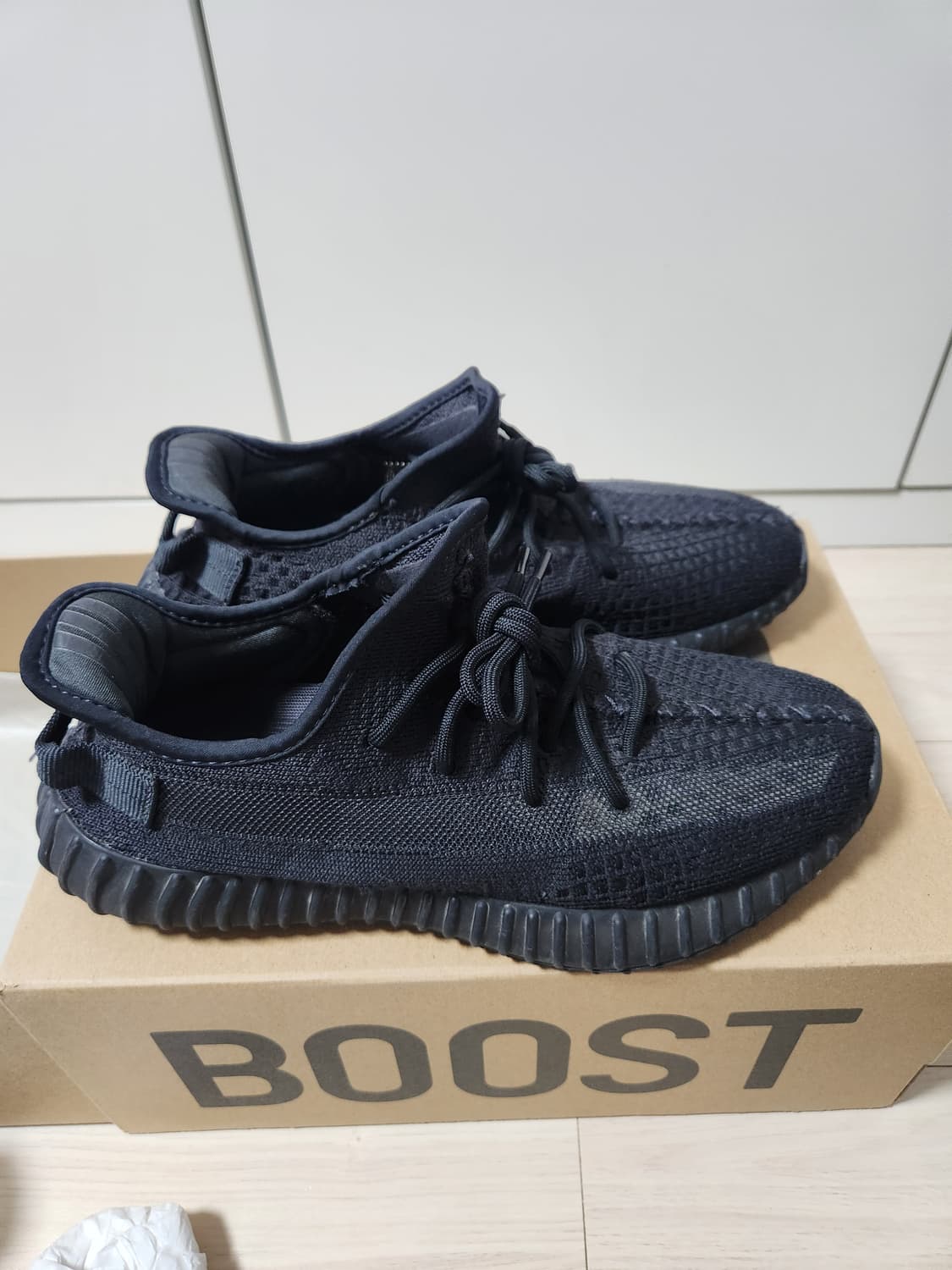 아디다스 이지부스트 350 V2 오닉스 상품이미지3