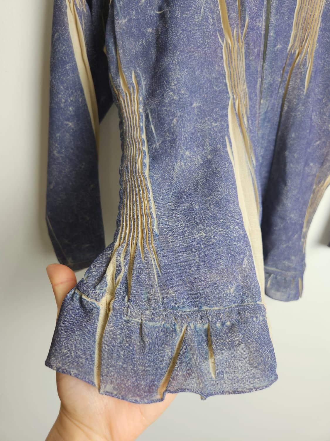 플리츠 트임 블라우스 상품이미지9