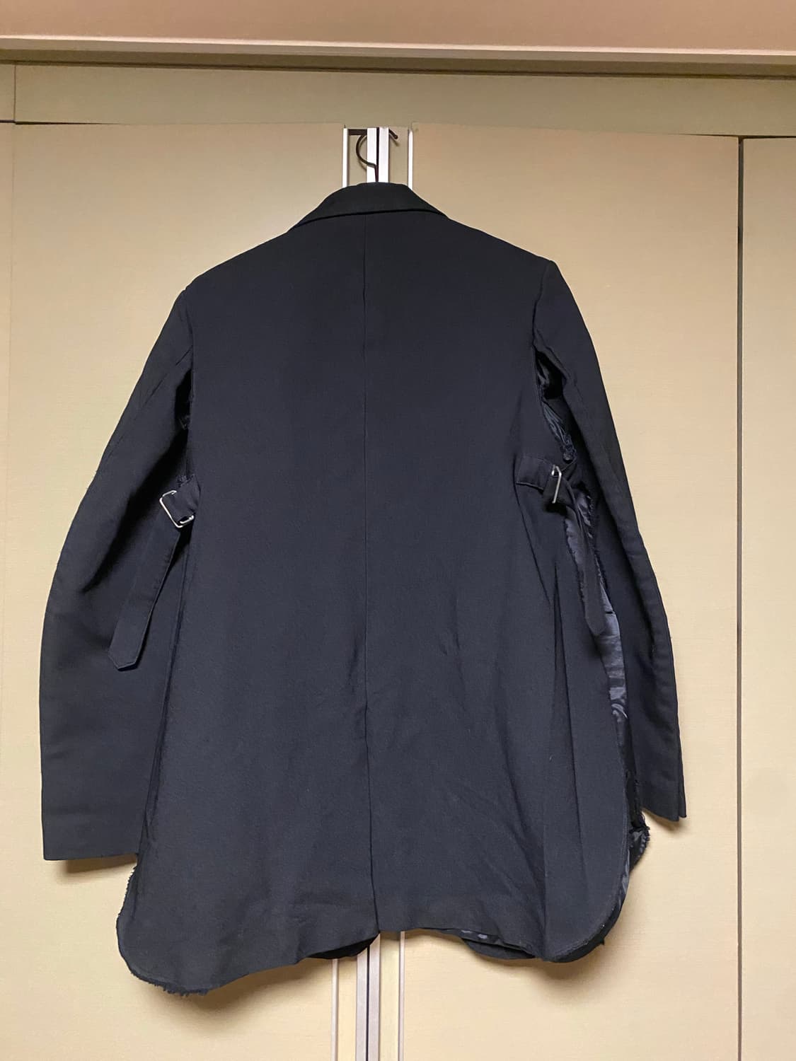 꼼데가르송 옴므플러스 18aw 버클 블레이저 상품이미지5