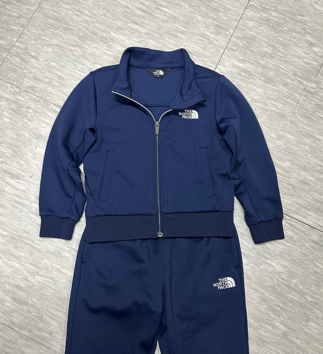 노스페이스 네이비 키즈 트레이닝복 세트 상품이미지1