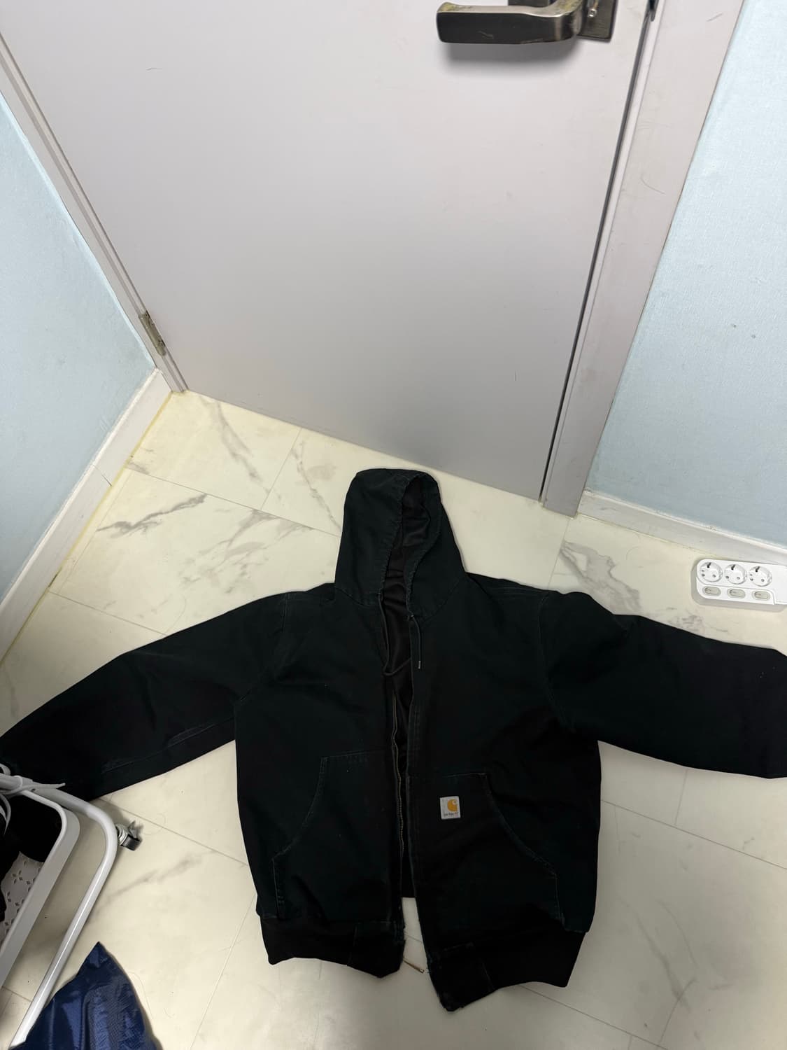 칼하트 j140 후드집업 블랙 상품이미지3