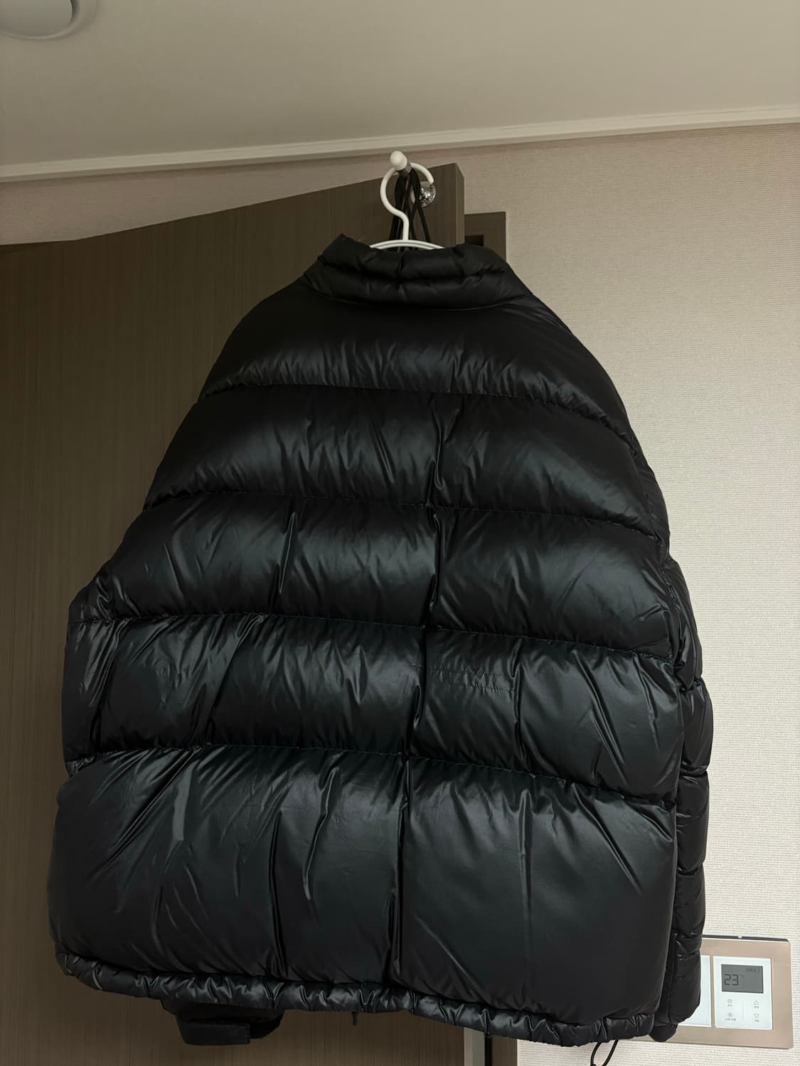 디스이즈네버댓 bsn 패딩 상품이미지4