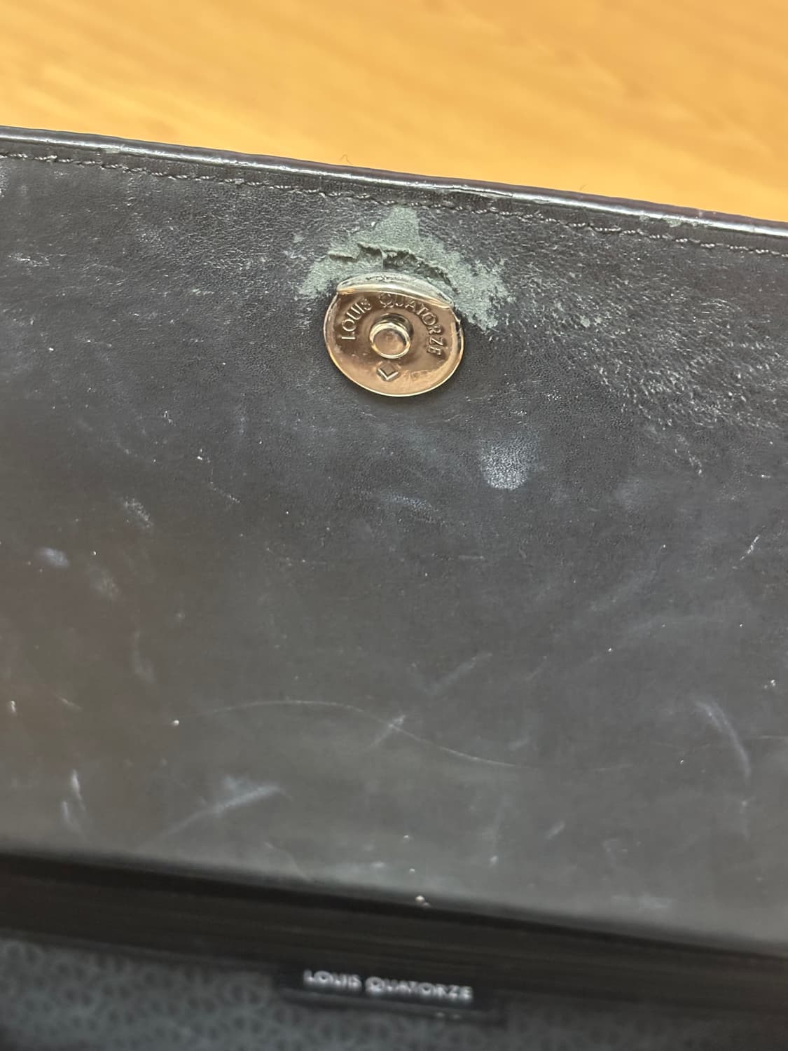 루이까또즈 소가죽 크로스백 가방 상품이미지3