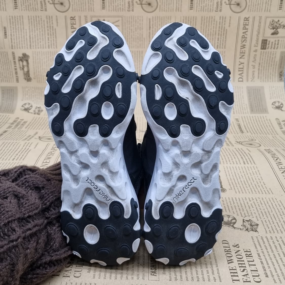 나이키 리액트 엘리먼트 55 운동화240 상품이미지3