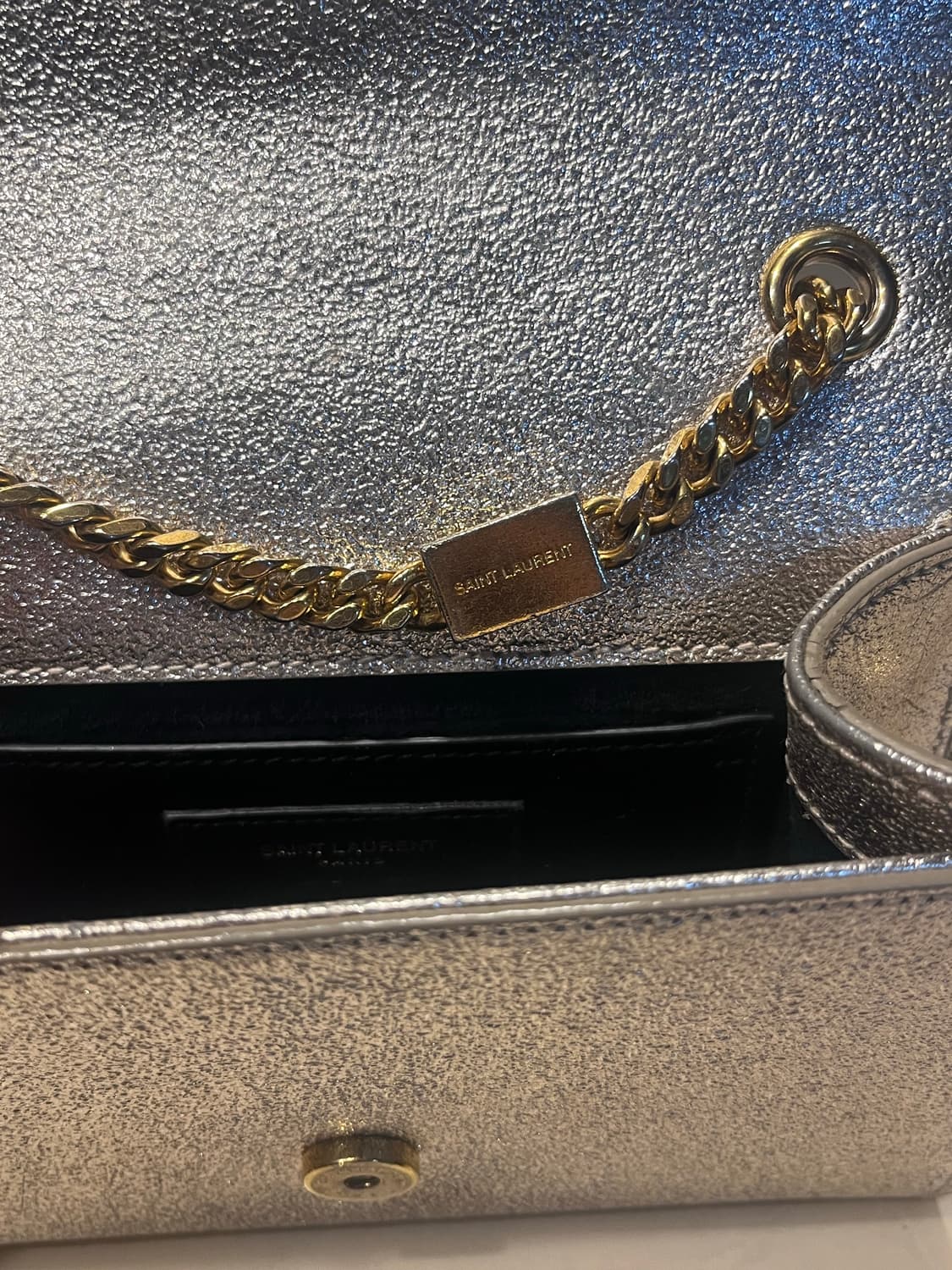 (정품) 생로랑 케이트백 실버 급처 상품이미지7