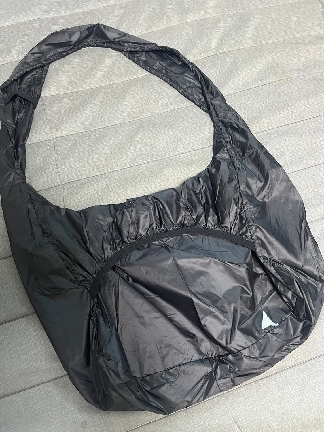 로아 패커블 노트 백 상품이미지3