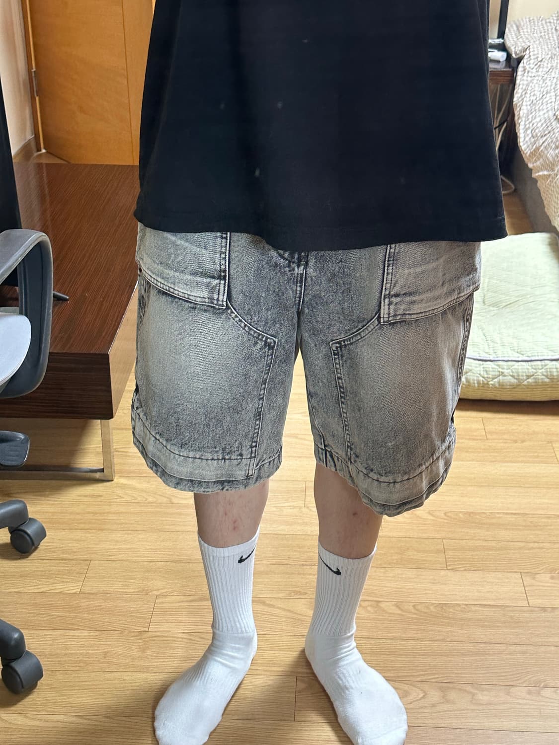 준지 카펜터 워시드 데님 쇼츠 상품이미지3