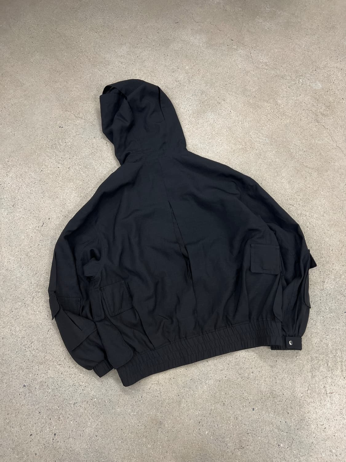 송지오옴므 24SS 멀티 슬릿 후드 점퍼 상품이미지3