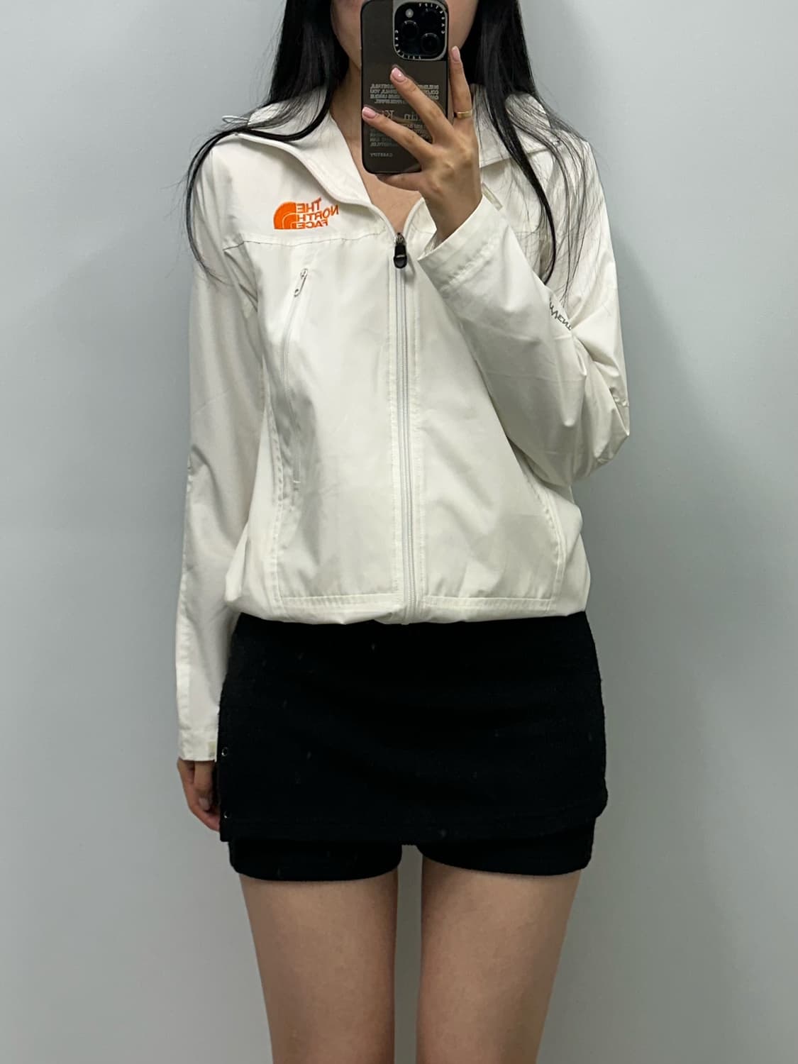 노스페이스 화이트 바람막이 자켓 상품이미지1