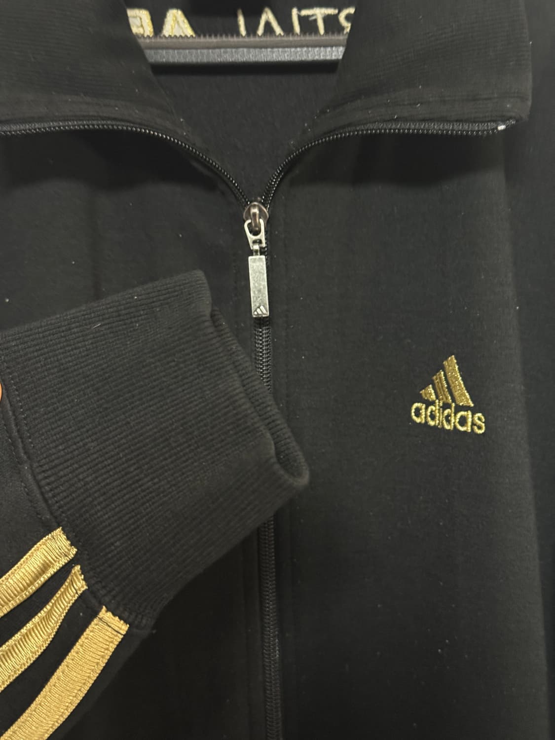 아디다스 블랙/골드 삼선 집업 XL 상품이미지6