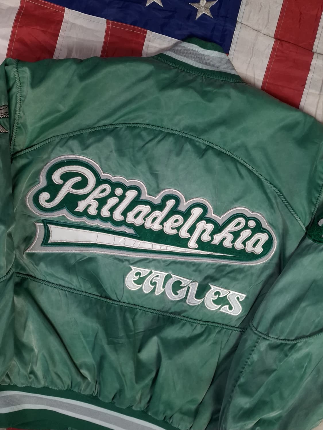 80's 빈티지 NFL 필라델피아 이글스 사틴 바시티자켓 상품이미지2