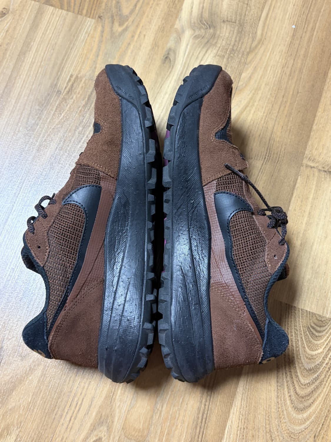 [275] 나이키 ACG 로우케이트 카카오 와우 상품이미지2