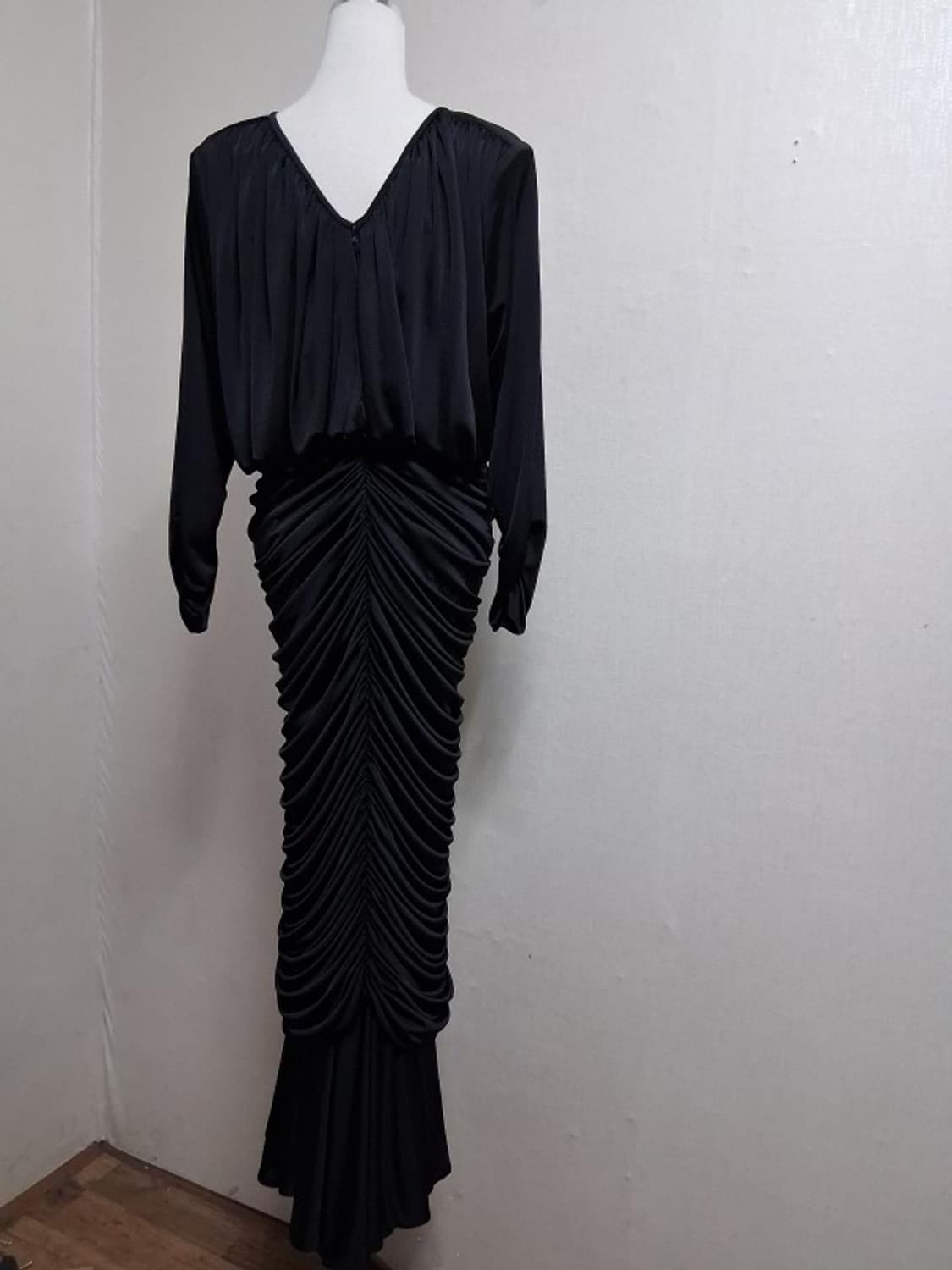 일본빈티시수입 Simonne 검정 져지 드레이프 셔링 롱원피스 행사복66 상품이미지2