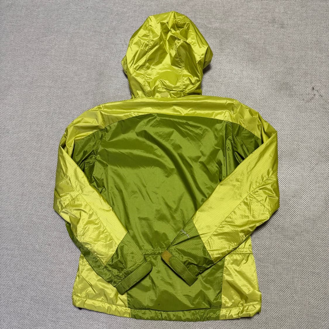 마운틴하드웨어 컨듀잇SL 바람막이 상품이미지8