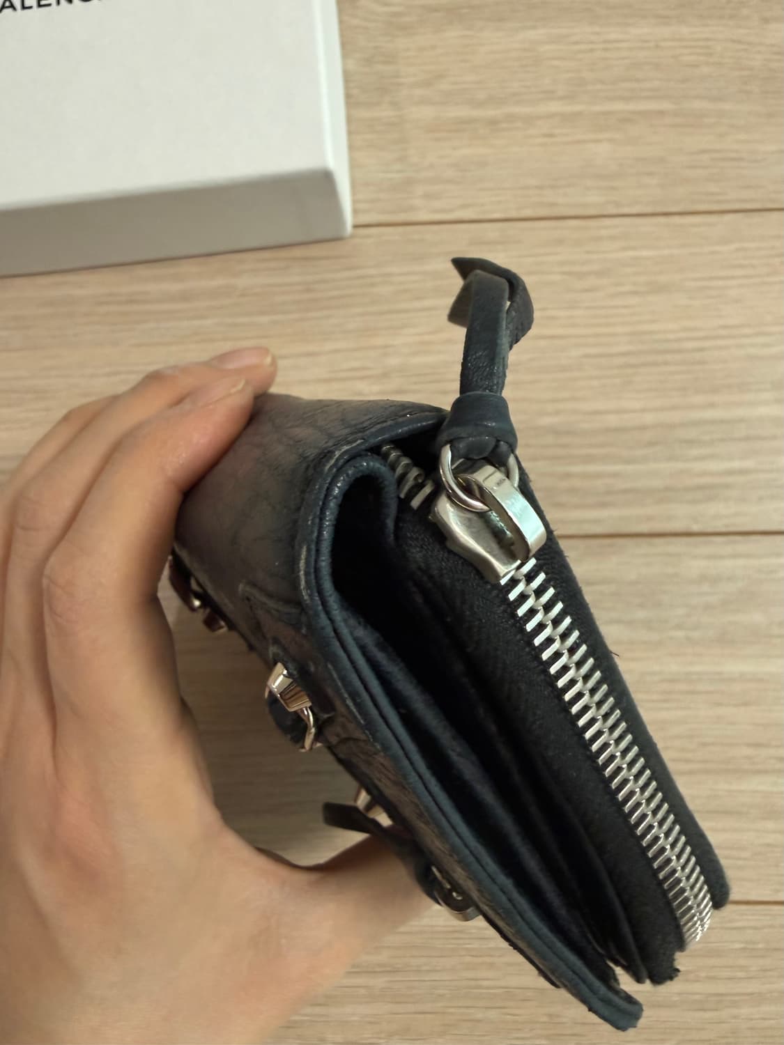 발렌시아가 모터 반지갑 상품이미지8