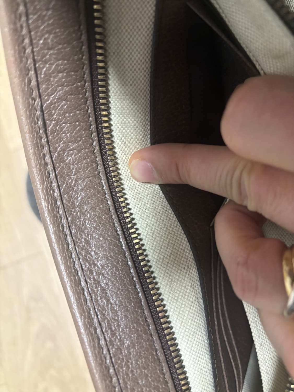 구찌 오피디아 GG 클러치 상품이미지9