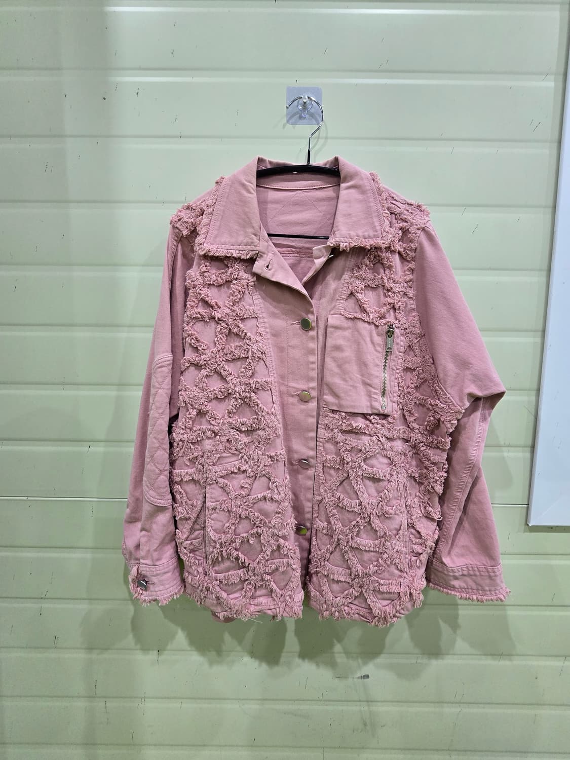 VOV 핑크 데님 컷아웃 디테일 자켓 상품이미지1