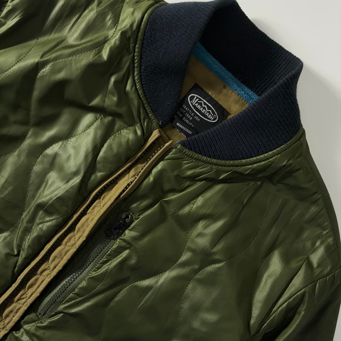 Manastash 마나스타시 카키 퀼트드 봄버 자켓 상품이미지5